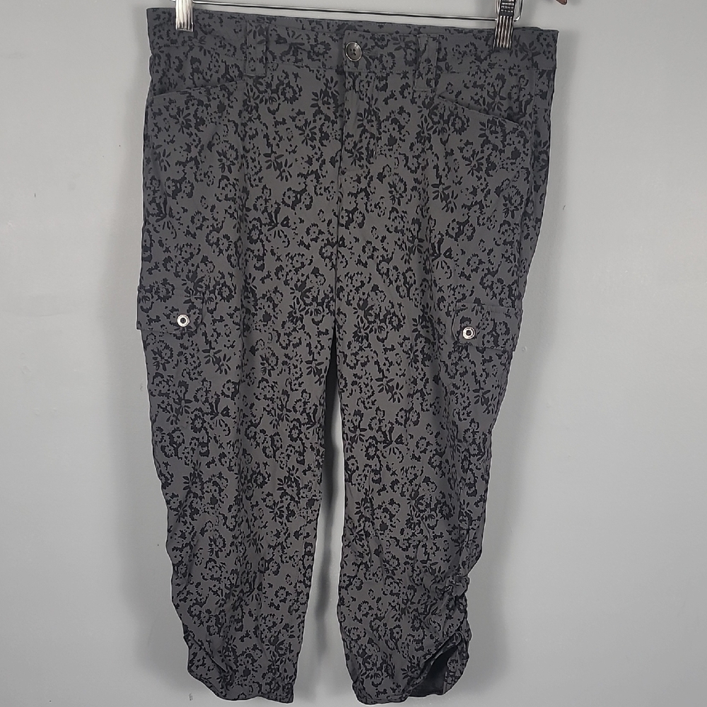 Eddie Bauer Black Gray Cargo Pants with Stretchy Knit Fabric